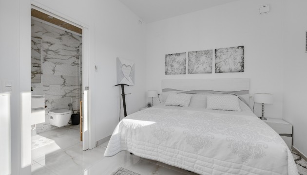 Begagnad - Fristående Villa - Torrevieja