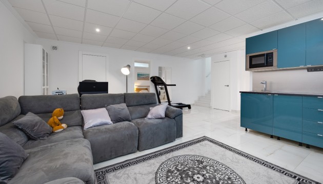 Begagnad - Fristående Villa - Torrevieja