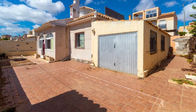 Resale - Detached Villa - Orihuela Costa - Playa Flamenca