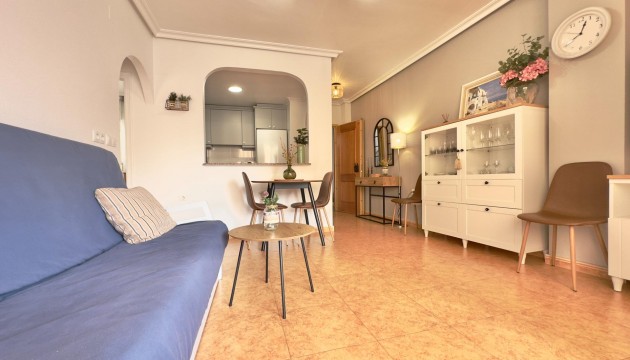 Resale - Apartment - Torrevieja - Torrelamata - La Mata