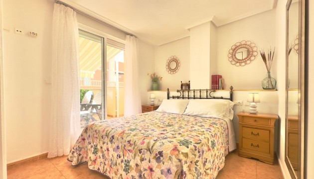 Resale - Apartment - Torrevieja - Torrelamata - La Mata