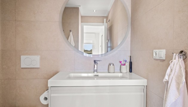 Resale - Apartment - Orihuela Costa - Los Dolses