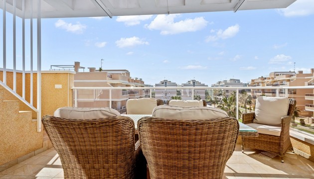 Resale - Apartment - Orihuela Costa - Los Dolses