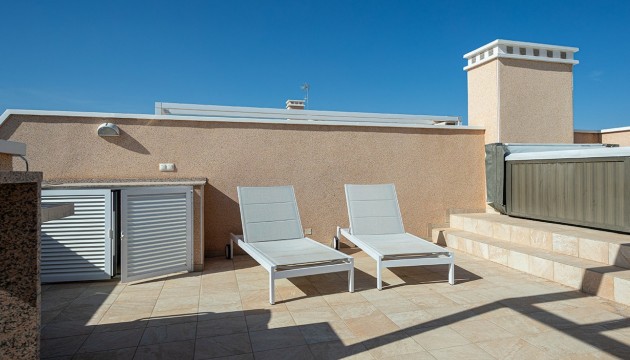 Resale - Apartment - Orihuela Costa - Los Dolses