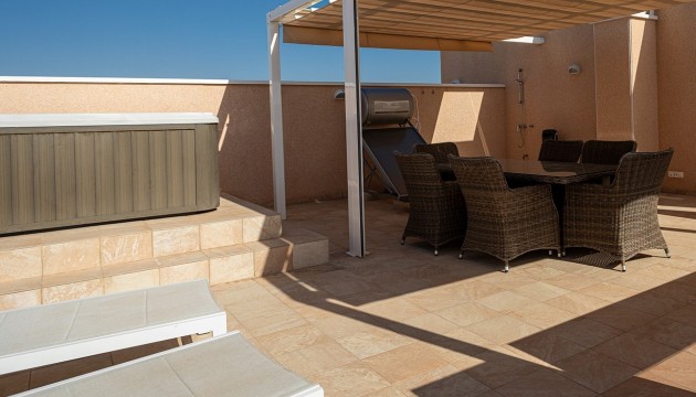 Resale - Apartment - Orihuela Costa - Los Dolses