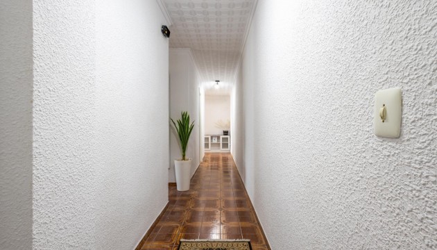 Resale - Apartment - Torrevieja - El Acequión - Los Náufragos