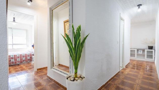 Resale - Apartment - Torrevieja - El Acequión - Los Náufragos