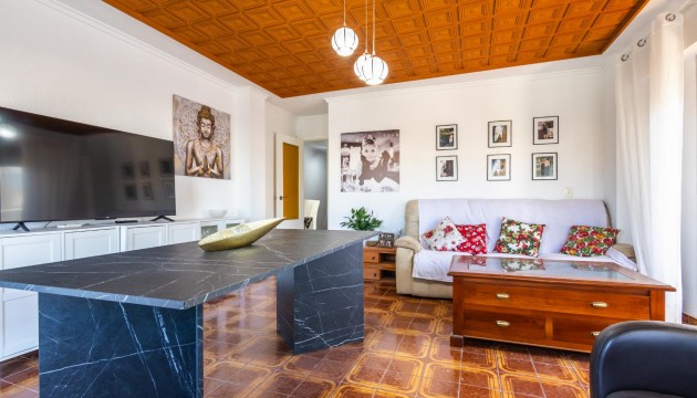 Resale - Apartment - Torrevieja - El Acequión - Los Náufragos