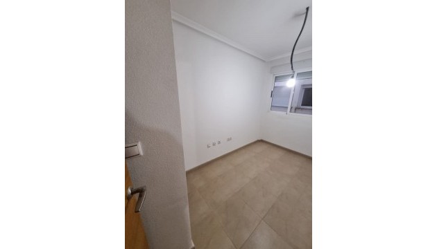 Перепродажа - Квартира - Torrevieja