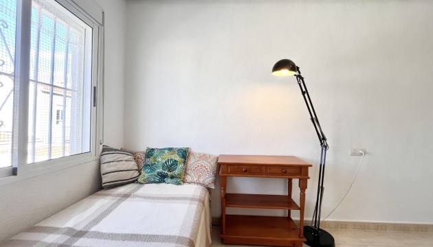 Resale - Townhouse - Torrevieja - La Siesta - El Salado -  Torreta