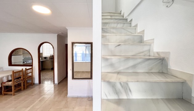 Resale - Townhouse - Torrevieja - La Siesta - El Salado -  Torreta