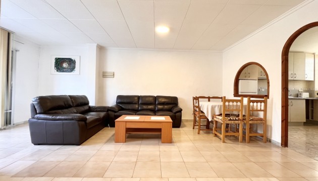 Resale - Townhouse - Torrevieja - La Siesta - El Salado -  Torreta