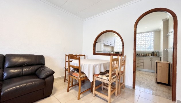 Resale - Townhouse - Torrevieja - La Siesta - El Salado -  Torreta