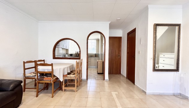 Resale - Townhouse - Torrevieja - La Siesta - El Salado -  Torreta