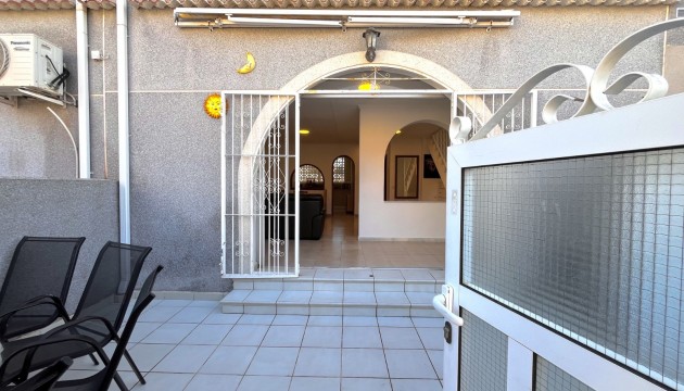 Resale - Townhouse - Torrevieja - La Siesta - El Salado -  Torreta