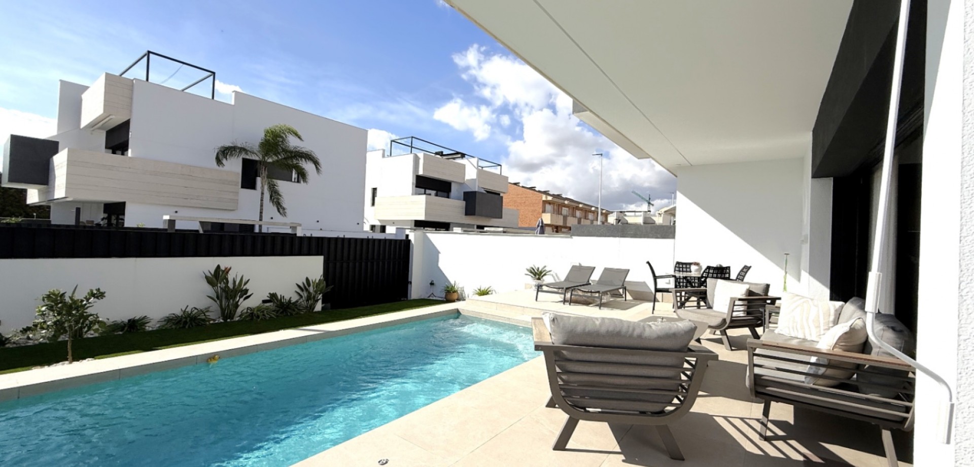 House in Pilar de la Horadada - view 1