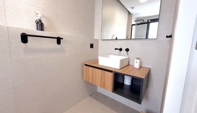 Resale - Bungalow - Pilar de la Horadada - Costa Blanca Sur