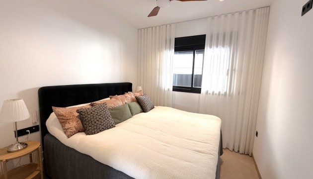 Resale - Bungalow - Pilar de la Horadada - Costa Blanca Sur