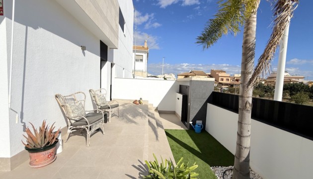 Resale - Bungalow - Pilar de la Horadada - Costa Blanca Sur