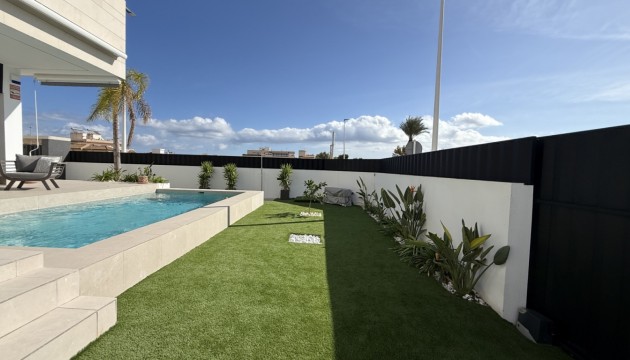 Resale - Bungalow - Pilar de la Horadada - Costa Blanca Sur