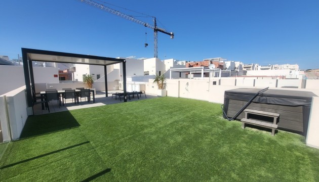 Resale - Detached Villa - Orihuela Costa - Villamartín