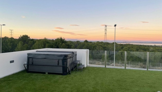 Resale - Detached Villa - Orihuela Costa - Villamartín