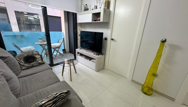 Resale - Apartment - Torrevieja - Calas Blancas