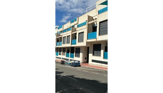 Resale - Apartment - Torrevieja - Calas Blancas