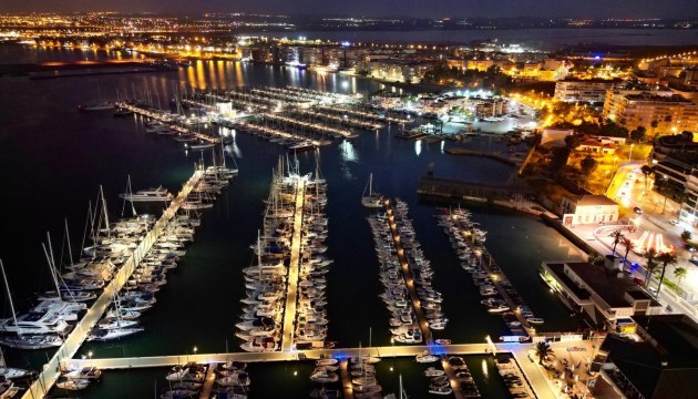 Перепродажа - Квартира - Torrevieja