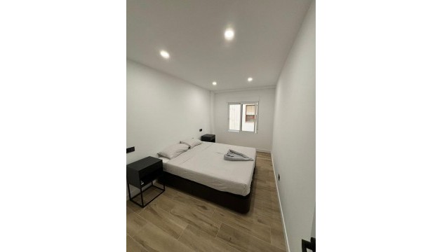 Перепродажа - Квартира - Torrevieja