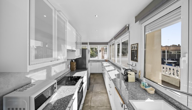 Resale - Detached Villa - Orihuela Costa - La Zenia