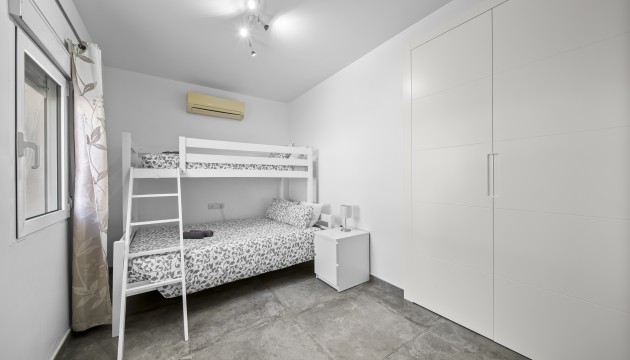 Resale - Detached Villa - Orihuela Costa - La Zenia