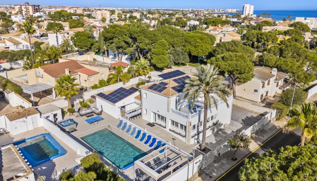 Resale - Detached Villa - Orihuela Costa - La Zenia
