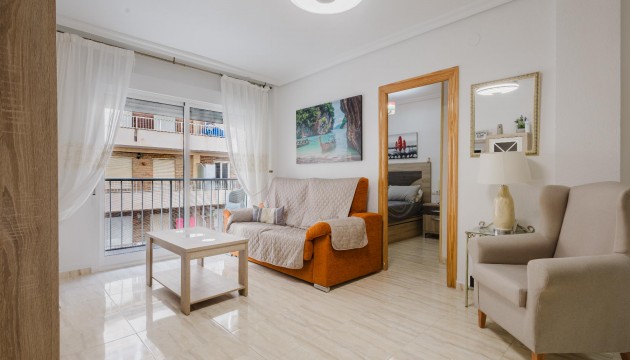Resale - Apartment - Torrevieja - El Acequión - Los Náufragos