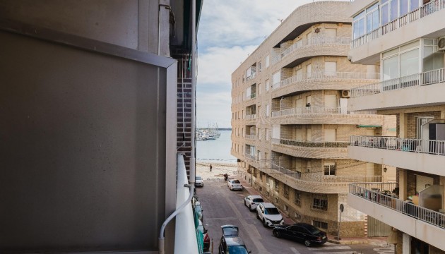 Resale - Apartment - Torrevieja - El Acequión - Los Náufragos