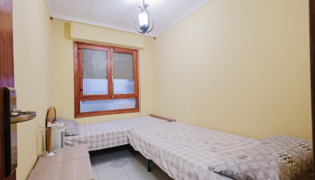 Resale - Apartment - Torrevieja - El Acequión - Los Náufragos