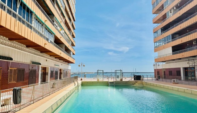 Resale - Apartment - Torrevieja - El Acequión - Los Náufragos