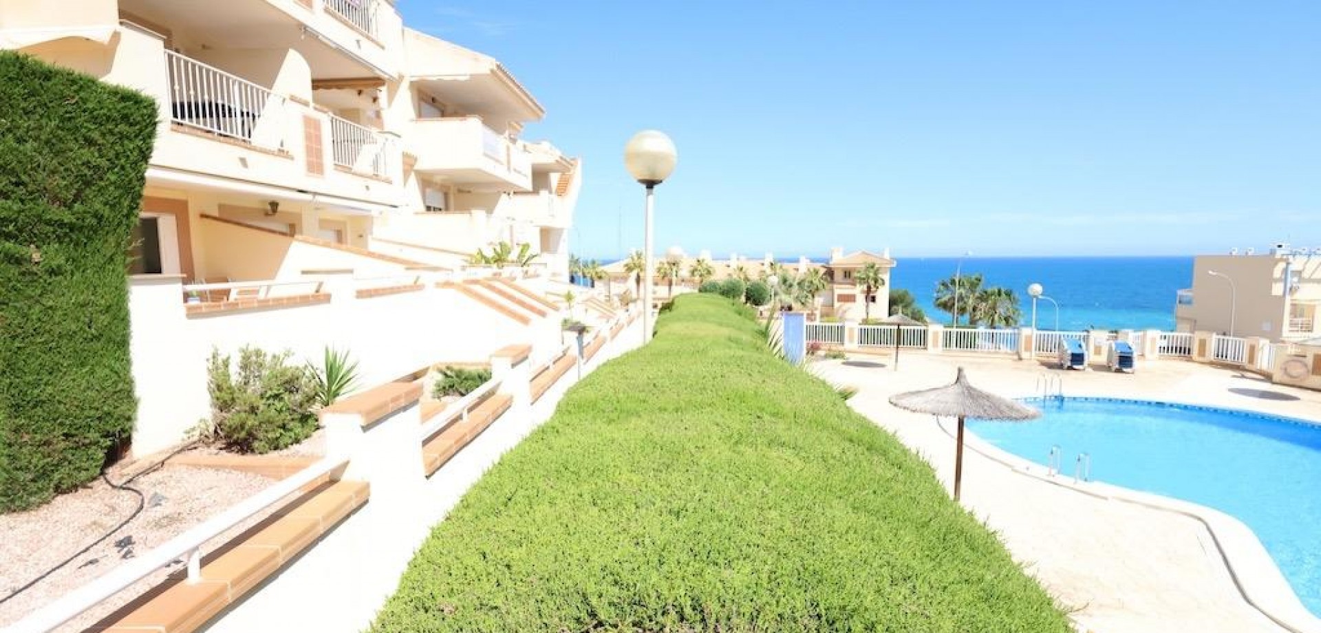Apartment in Dehesa de Campoamor - view 1