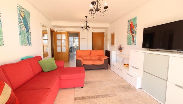 Resale - Apartment - Orihuela Costa - Campoamor