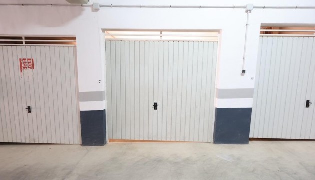 Resale - Apartment - Orihuela Costa - Campoamor