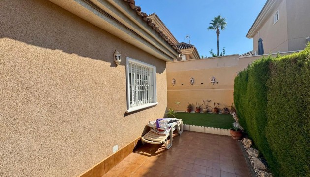 Resale - Detached Villa - Torrevieja - Los Altos