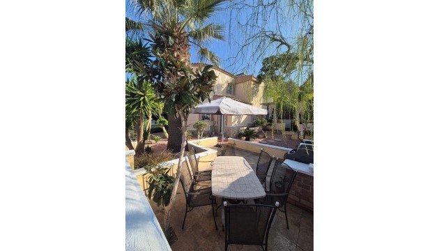 Resale - Detached Villa - San Miguel de Salinas