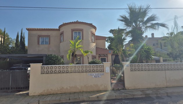 Resale - Detached Villa - San Miguel de Salinas