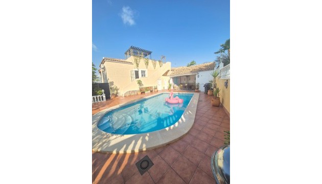 Resale - Detached Villa - San Miguel de Salinas