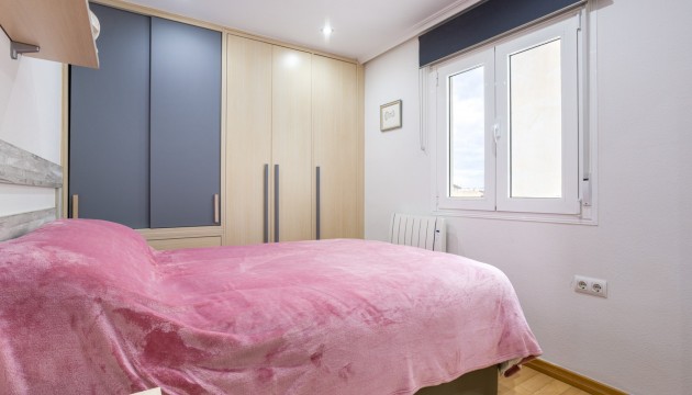 Herverkoop - Apartment - Los Montesinos