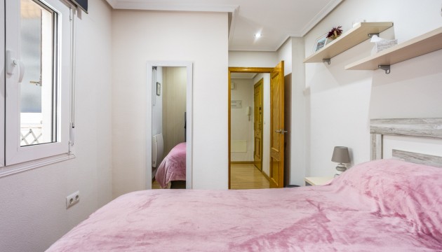 Herverkoop - Apartment - Los Montesinos
