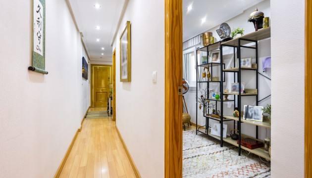 Herverkoop - Apartment - Los Montesinos