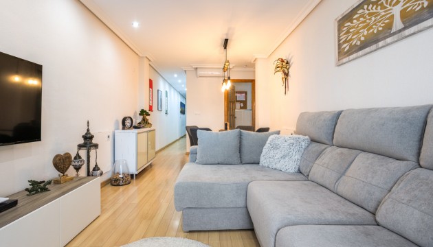 Herverkoop - Apartment - Los Montesinos