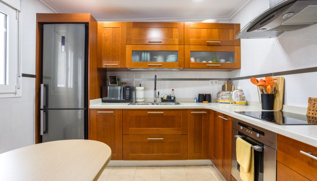 Herverkoop - Apartment - Los Montesinos