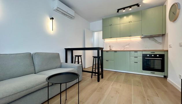 Resale - Apartment - San Miguel de Salinas - Villamartín